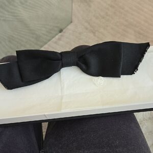 Elegant CHANEL Black Hair Pin Or Bow Tie Or Pin Tie. Very. Classy. Authentic.